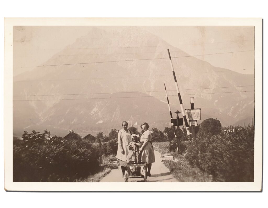 (c) Museum Oberhofen