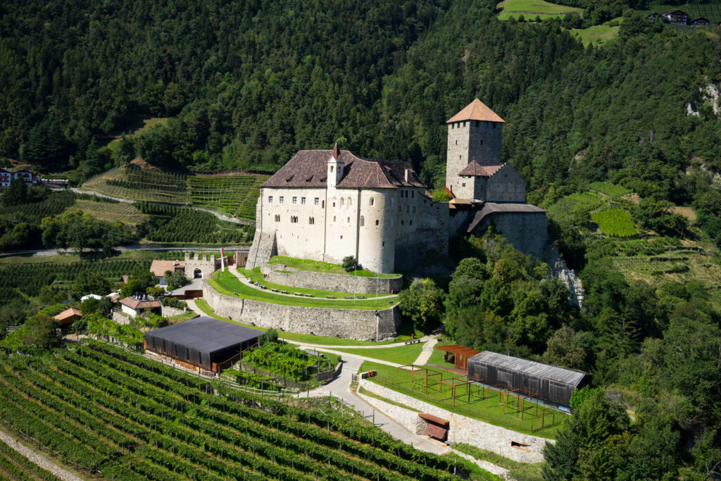 Schloss Tirol
