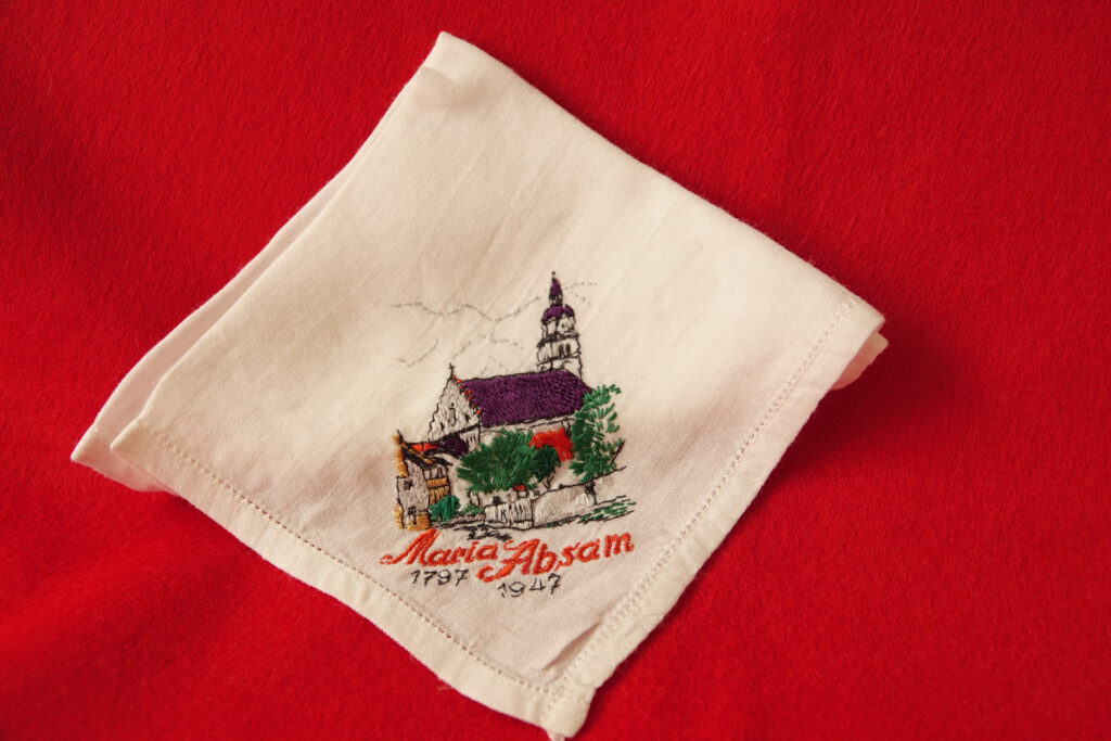 Taschentuch_M.Absam_3377